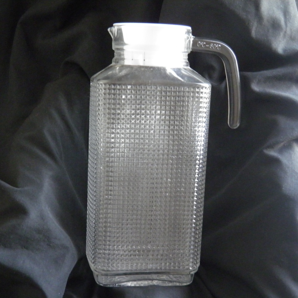 Textured Glass Pitcher with Lid